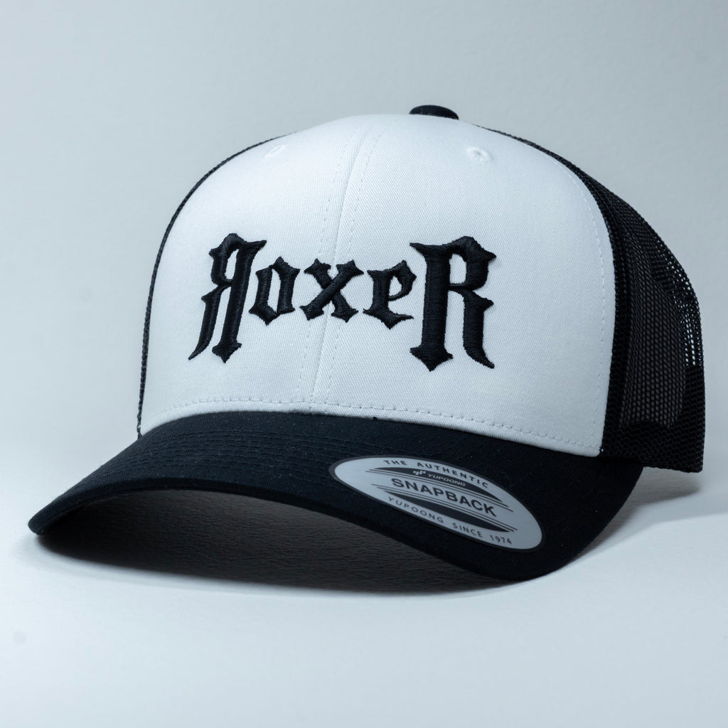 Essential B/W Trucker